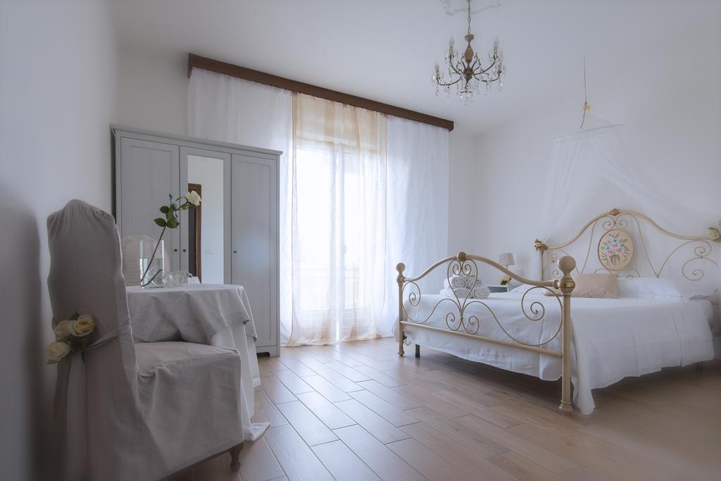 B&B Rosa Del Garda Lazise Exterior photo